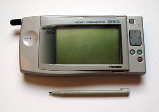 http://www.dentaku-museum.com/hc/computer/pda/genio/b-1.jpg